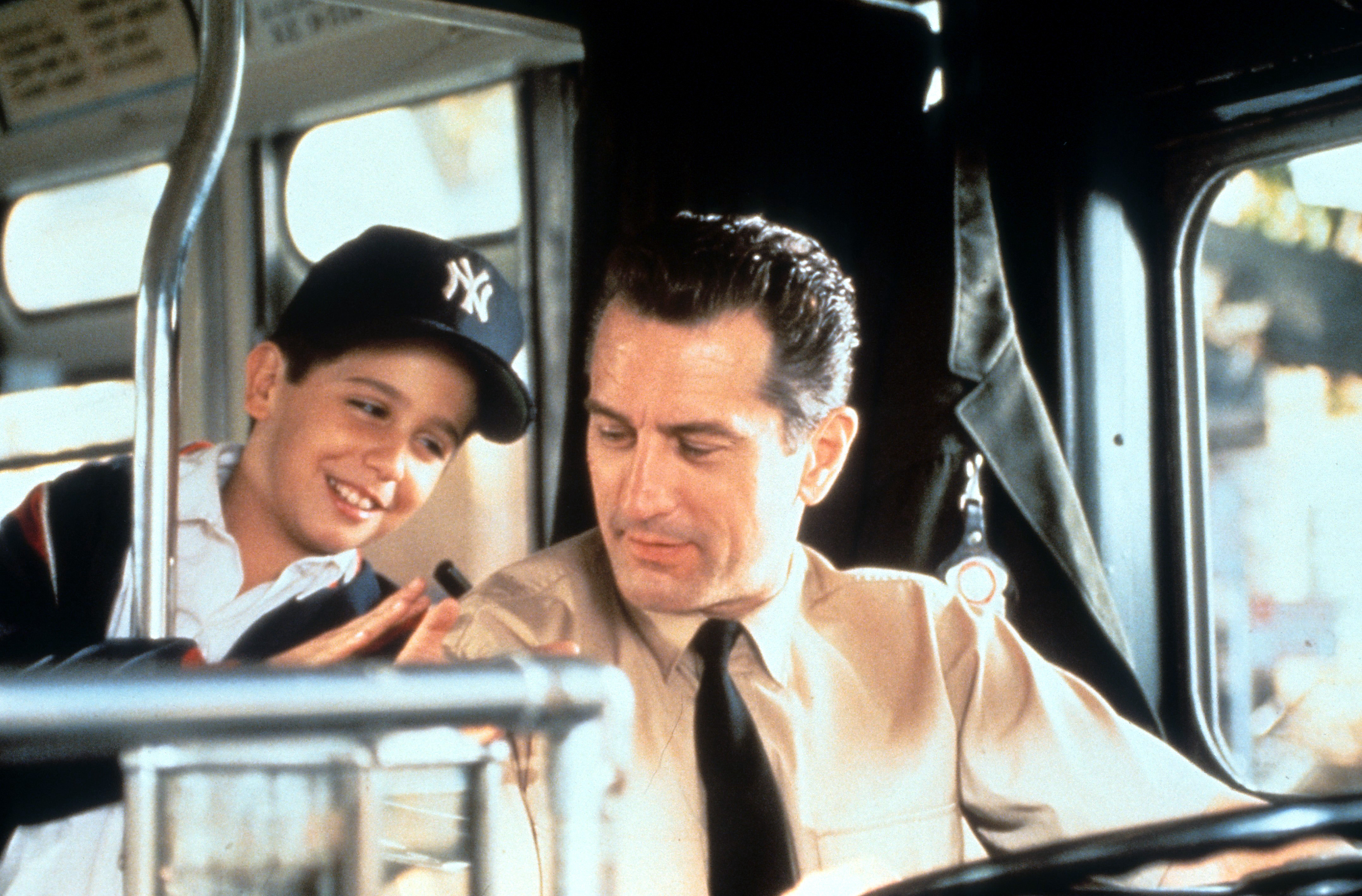 Xem Phim Chuyện Ở Bronx (A Bronx Tale)