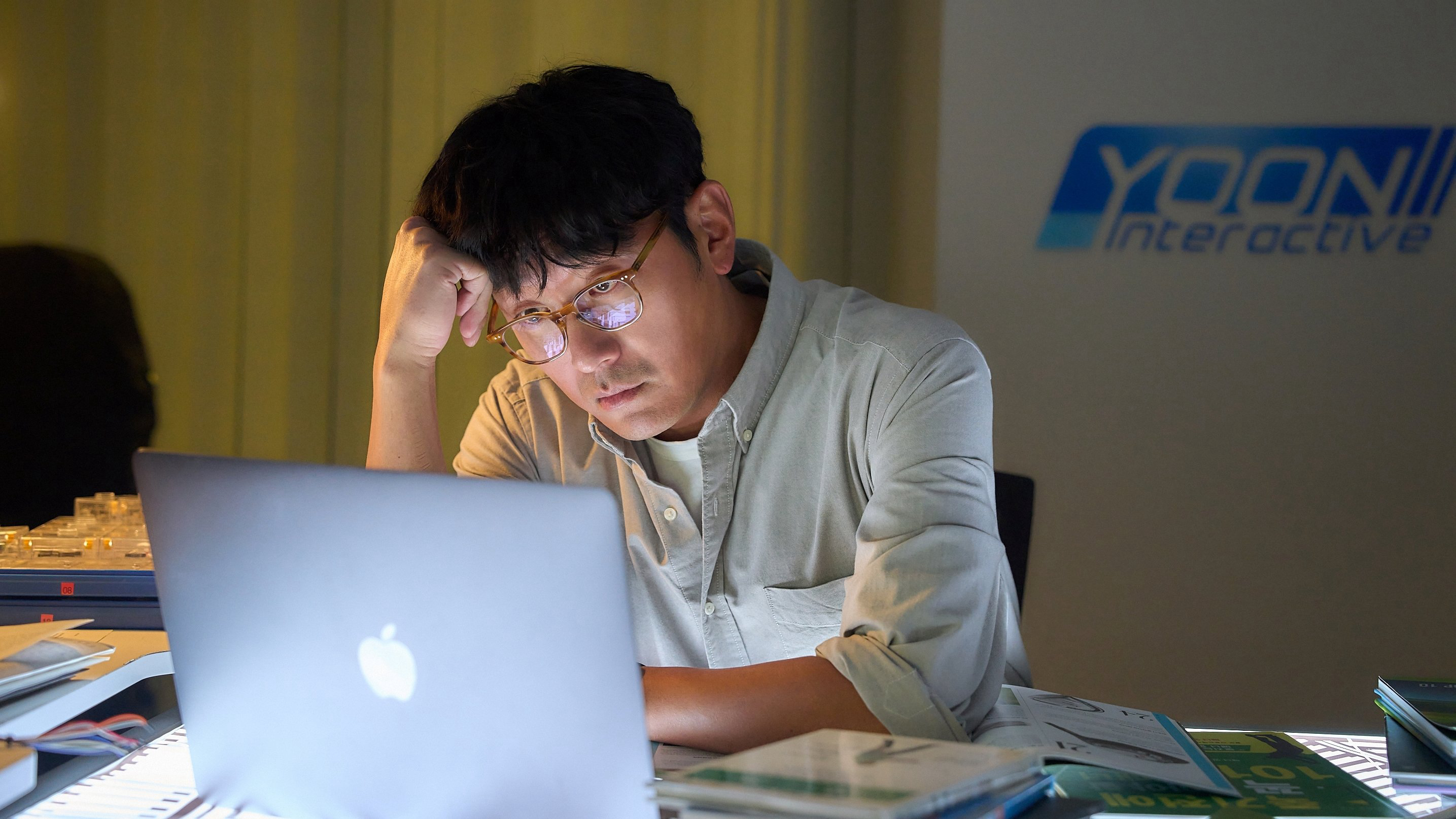 Xem Phim Đầu Xuôi Đuôi Đút Lót (Lobby)