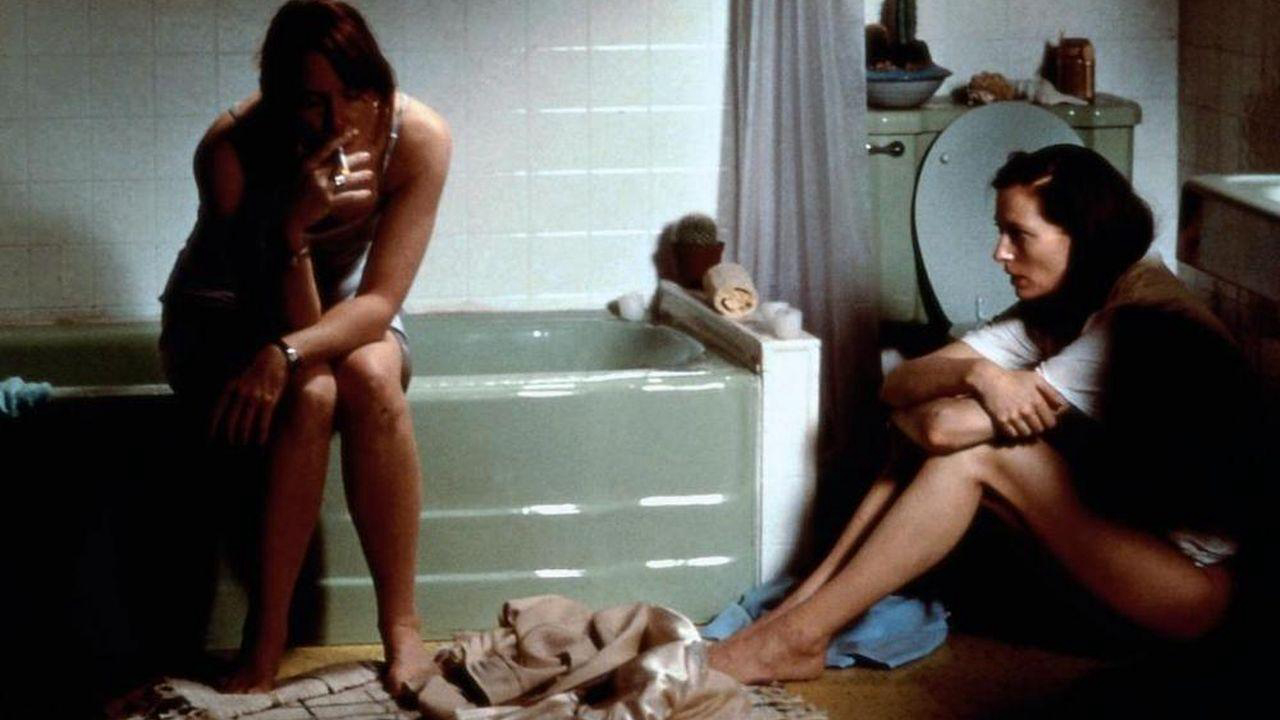 Xem Phim Dục Vọng Nữ Giới (Female Perversions)