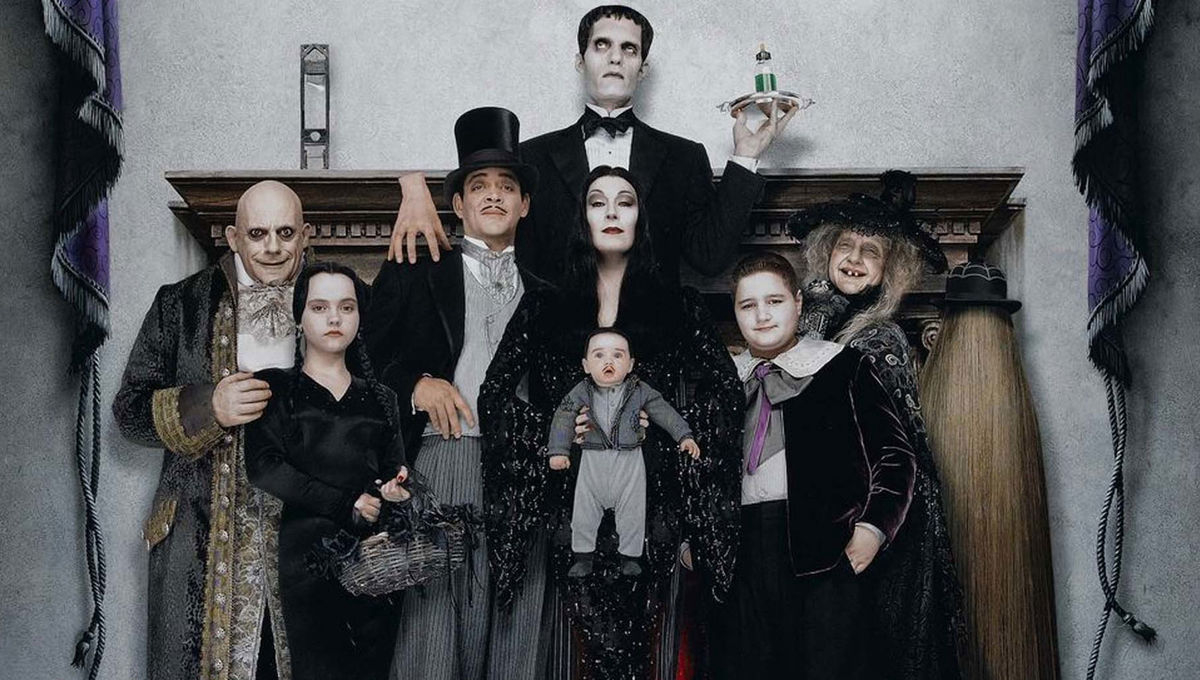 Xem Phim Gia đình Addams 2 (Addams Family Values)
