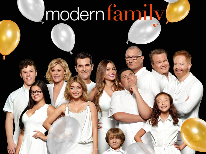 Banner Phim Gia Đình Hiện Đại (Phần 11) (Modern Family (Season 11))