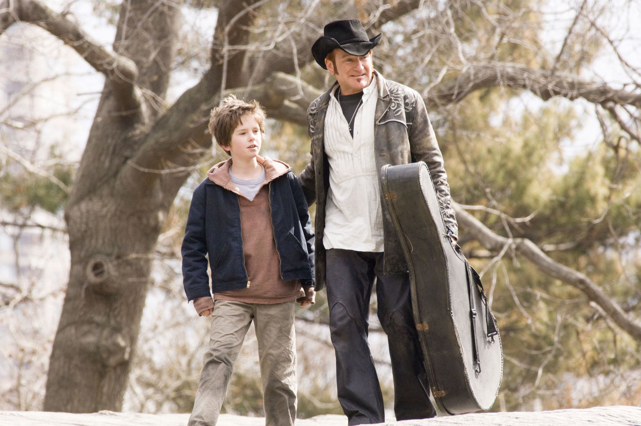 Banner Phim Thần Đồng Âm Nhạc (August Rush)