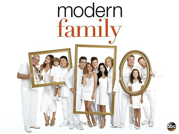 Xem Phim Gia Đình Hiện Đại (Phần 8) (Modern Family (Season 8))