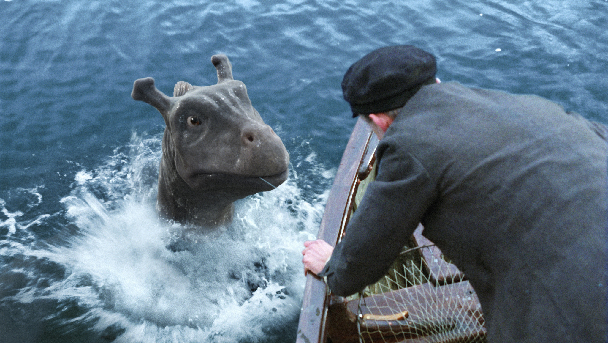 Xem Phim Huyền Thoại Quái Vật Hồ Loch Ness (The Water Horse)