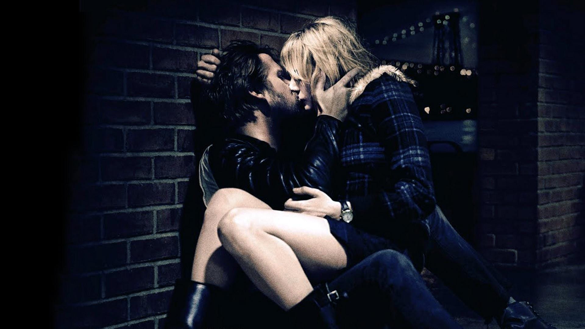 Poster Phim Lễ Tình Nhân Xanh (Blue Valentine)