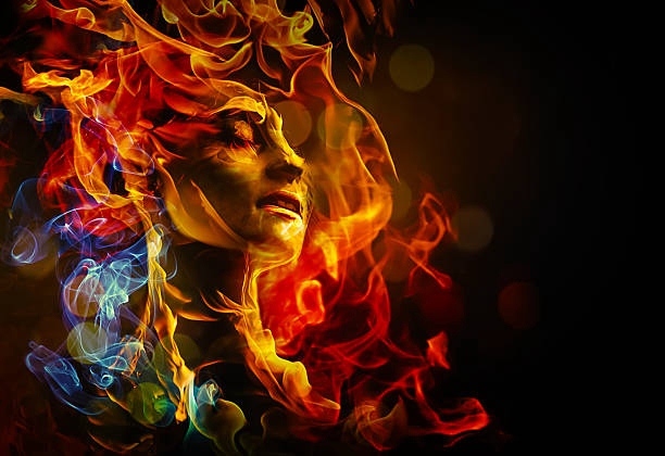 Poster Phim Người Phụ Nữ Bốc Cháy (Woman On Fire)