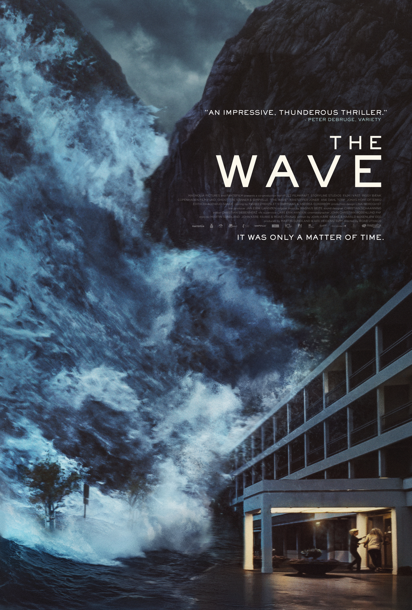 Poster Phim Sóng Thần (The Wave)